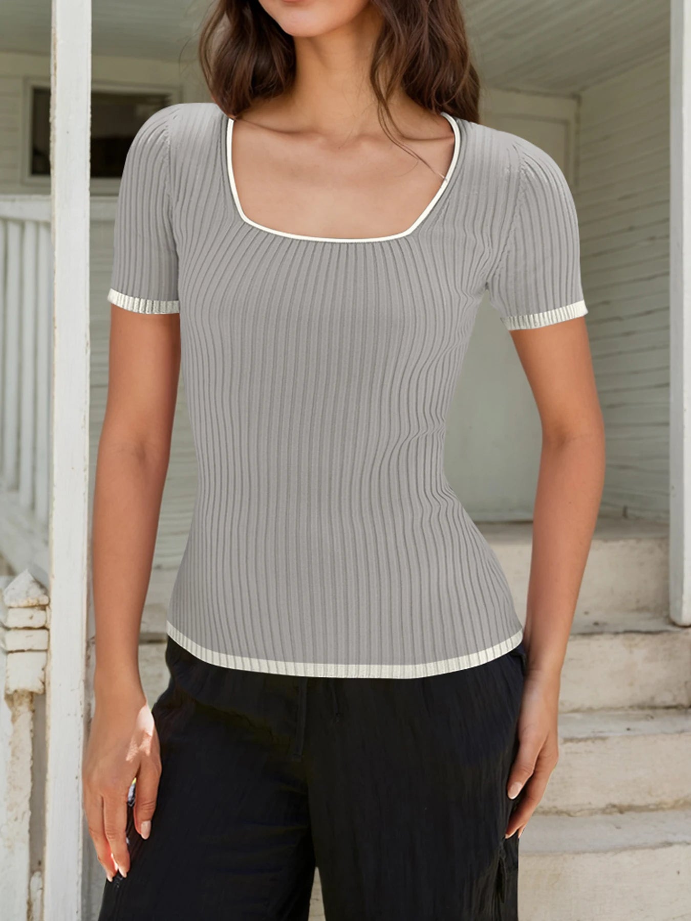 Women's short -sleeved square collar -colored slim tattoos knit knitted basic T -shirt