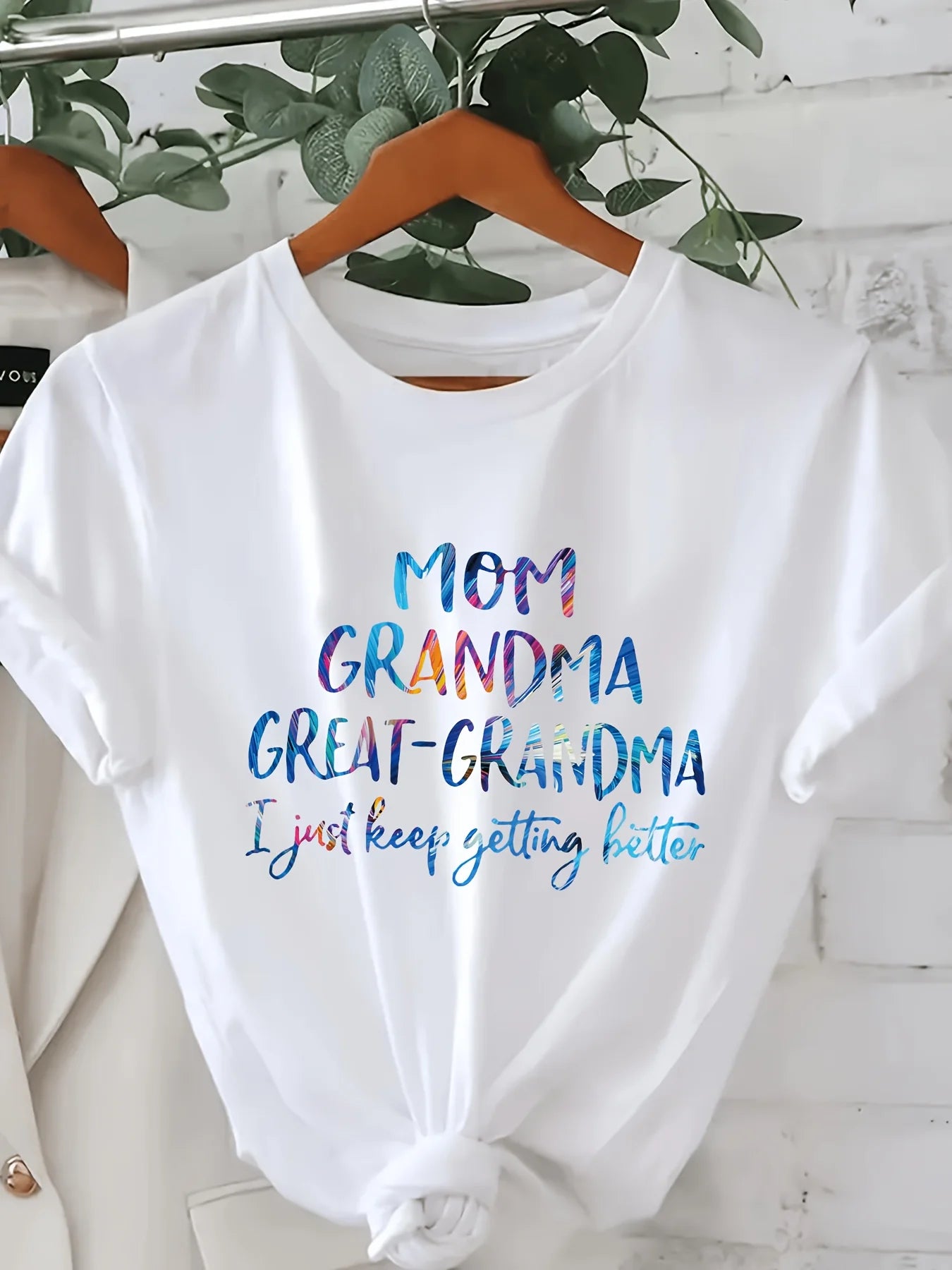 Plus Size Ombre MOM GRANDMA Print T-shirt, Short Sleeve Crew Neck Casual Top For Summer & Spring, Women's Plus Size Clothing