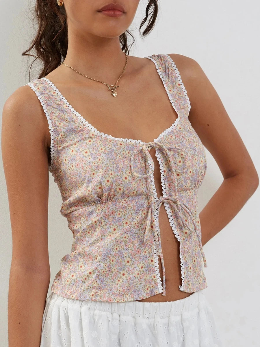 Women s Boho Style Halter Neck Sleeveless Floral Print Tie Front Crop Top Summer Fashion Cami Tank Tops